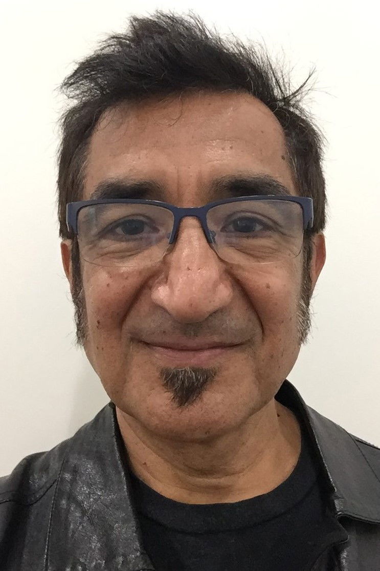 et billede af John Avila