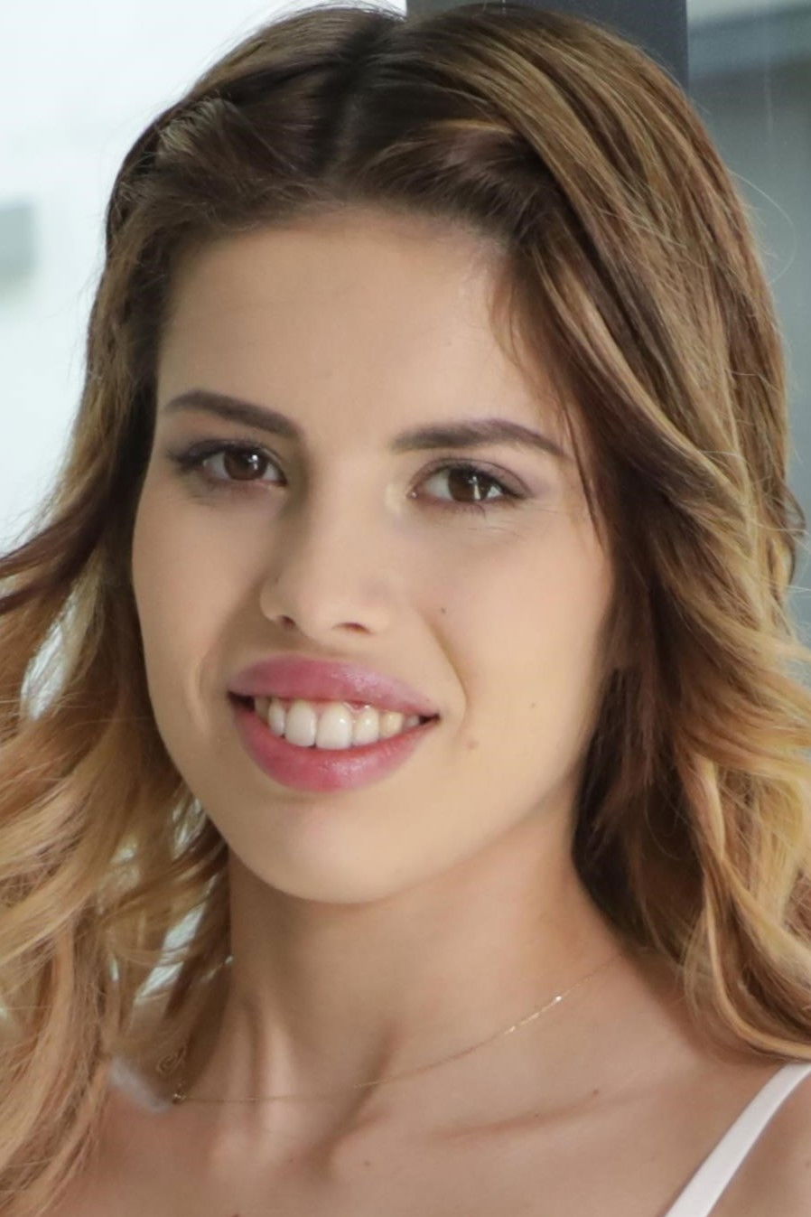 et billede af Macarena Lewis