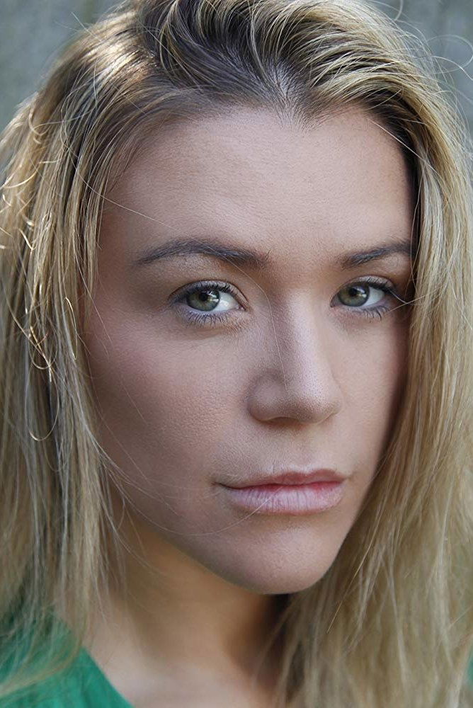 et billede af Rosie Pearson