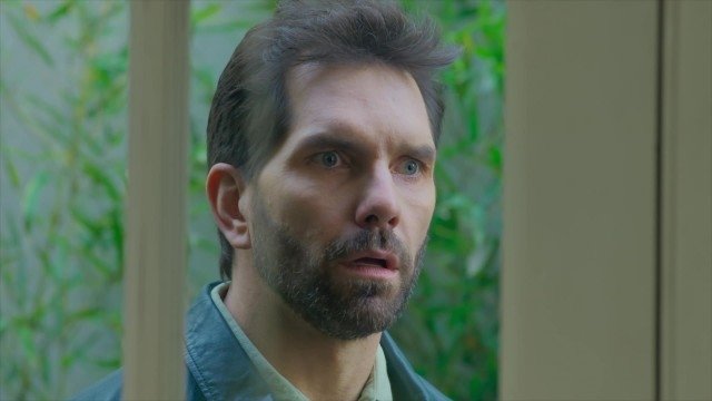 Juegos de amor y poder 1x8