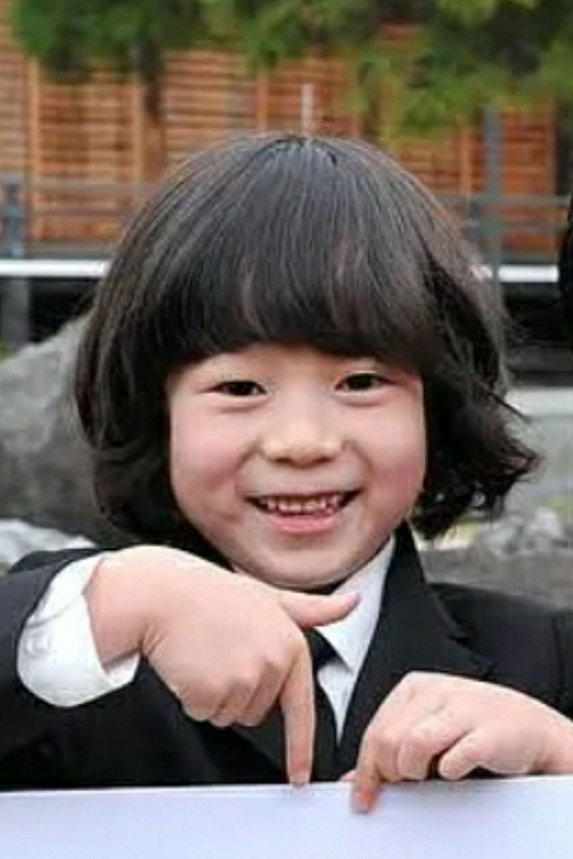 et billede af 金成祐里