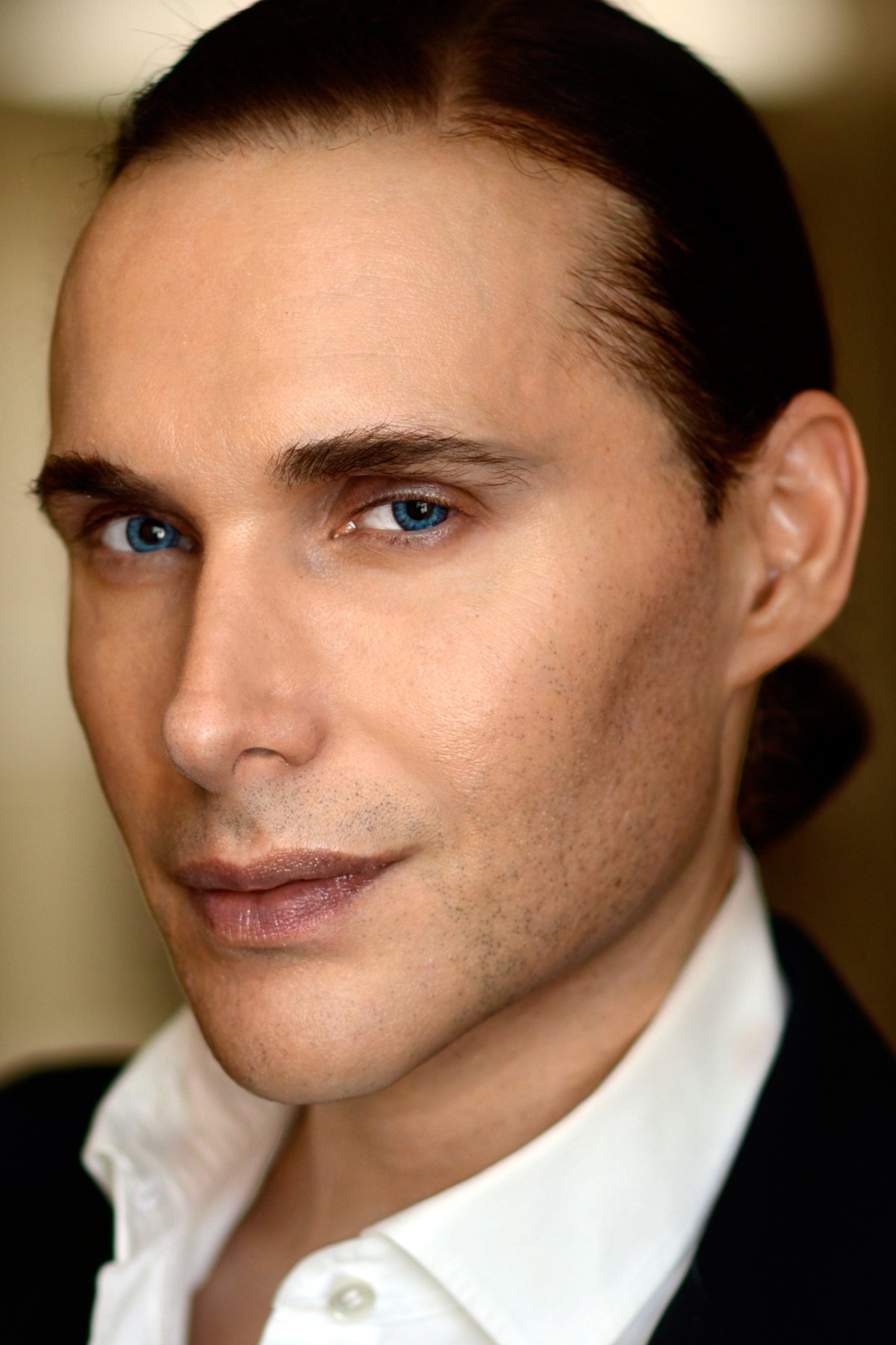 et billede af Guy Perry