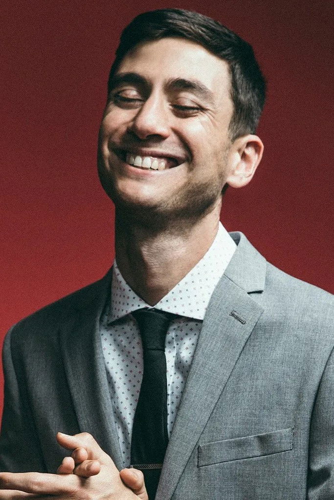 et billede af Joey Dosik