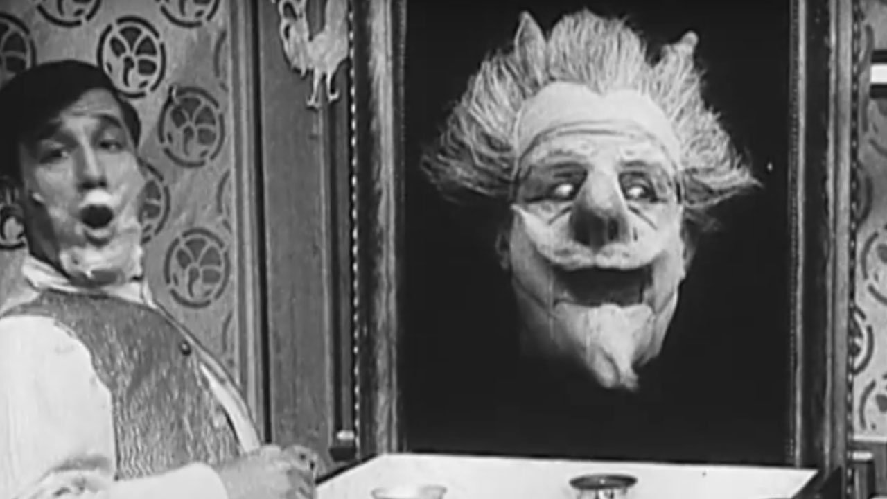 A Funny Shave (1905)