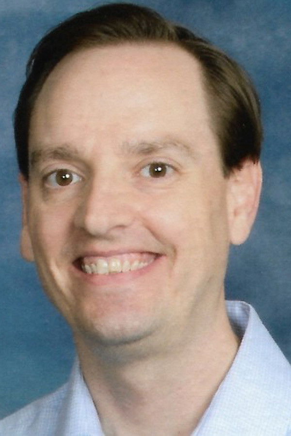 et billede af Derek Snell