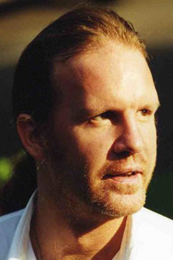 et billede af Rowland Davies