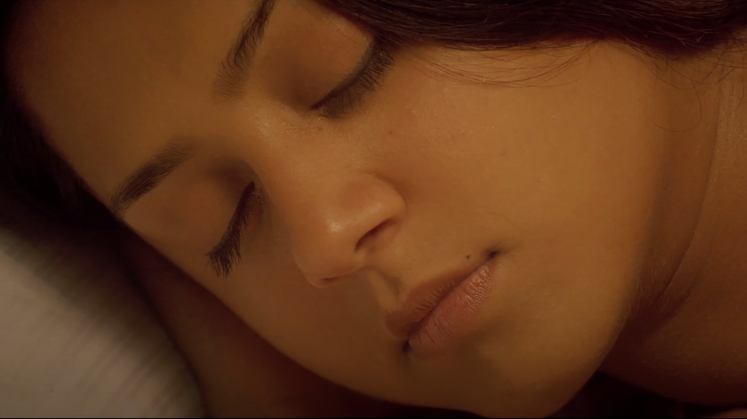 Maayavi (2005)