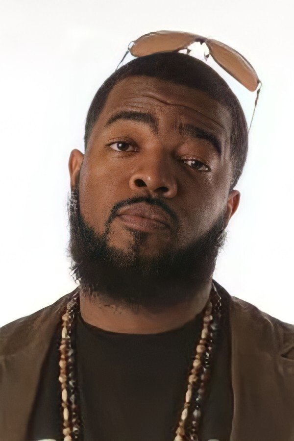 et billede af Garry James