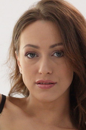 et billede af Jade Amor