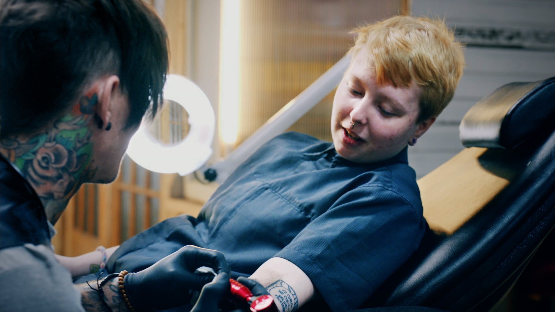 Tattoo Cover : Londres - Épisode 5