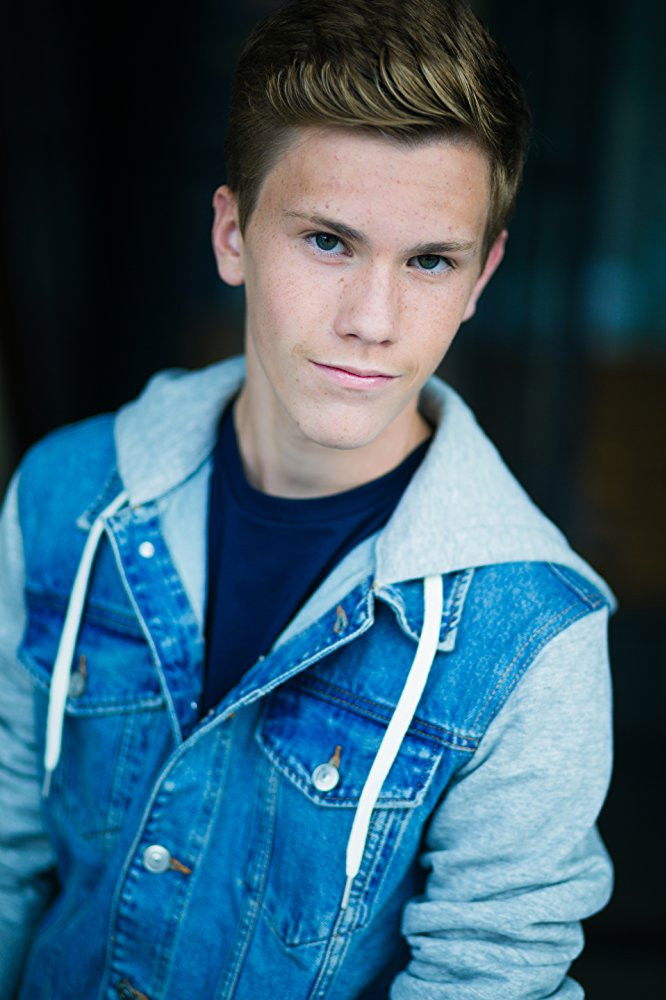 et billede af Caleb Caldwell