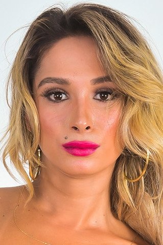 et billede af Bianca Hills