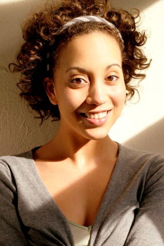 Larissa Breidbach's picture in the cast