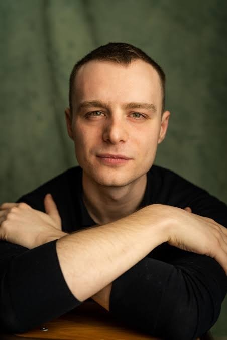 et billede af Luke Thallon