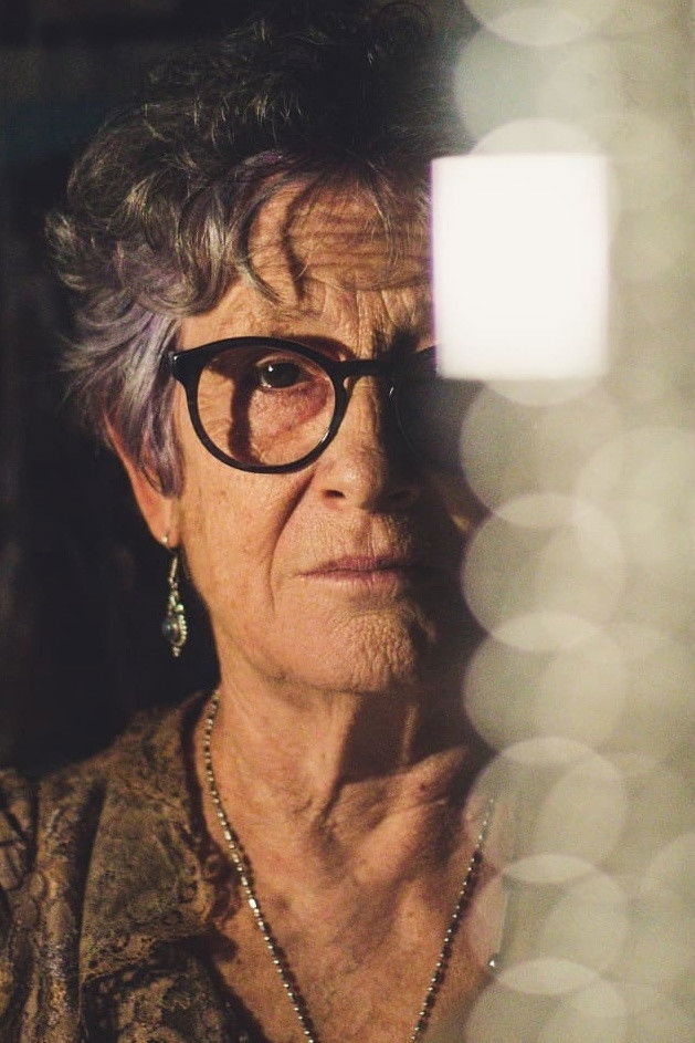 et billede af Mira Roxo