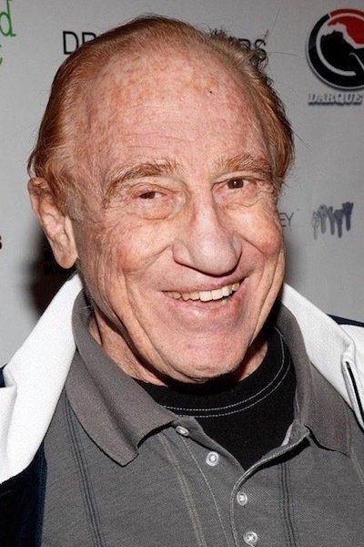 et billede af Gene LeBell