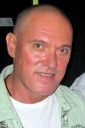 et billede af Shlomi Shabat