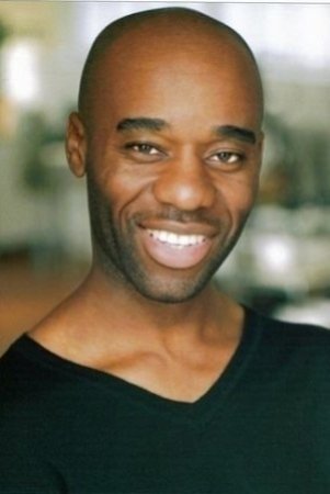 et billede af Corey Hibbert