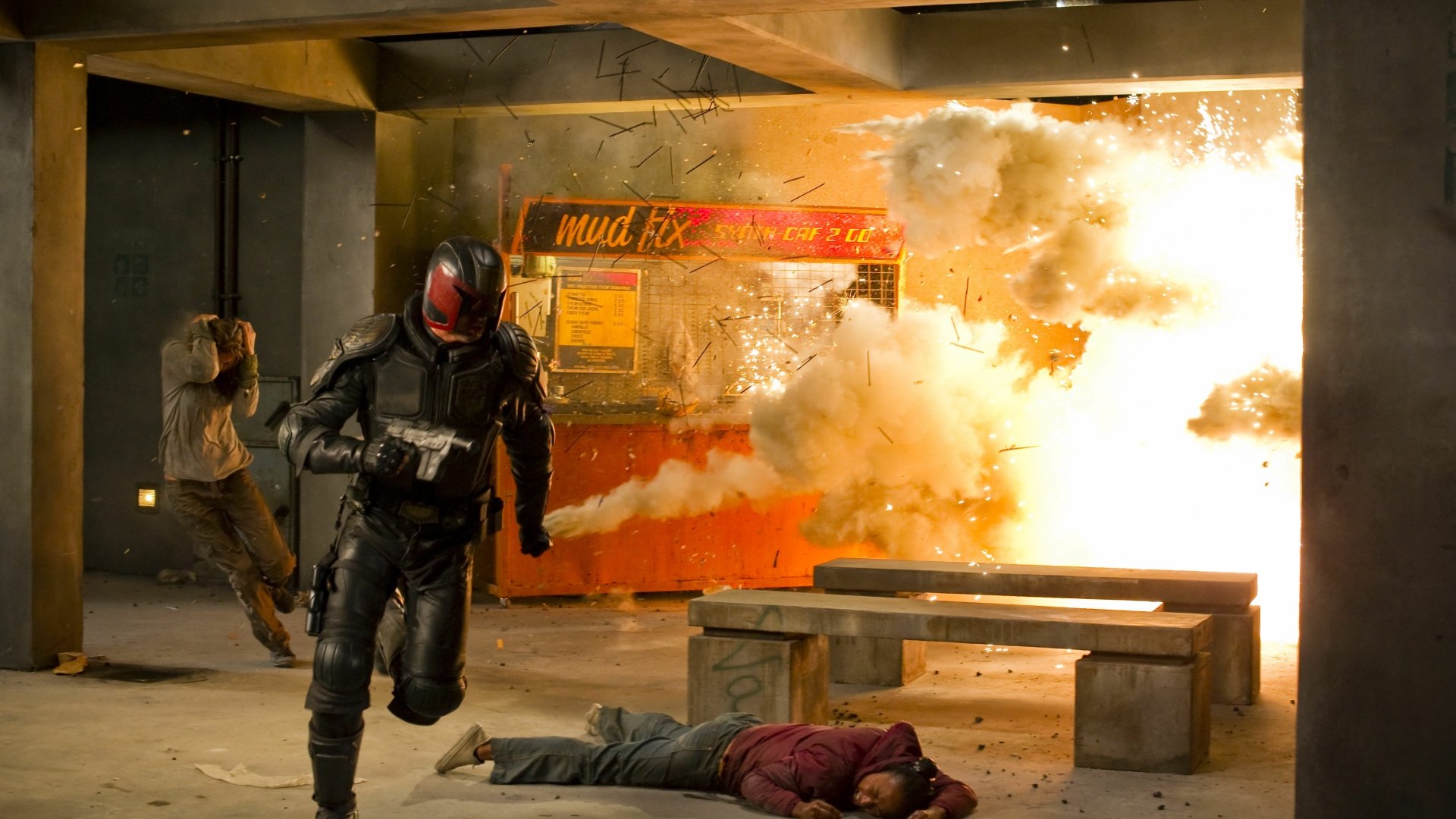 Dredd (2012)