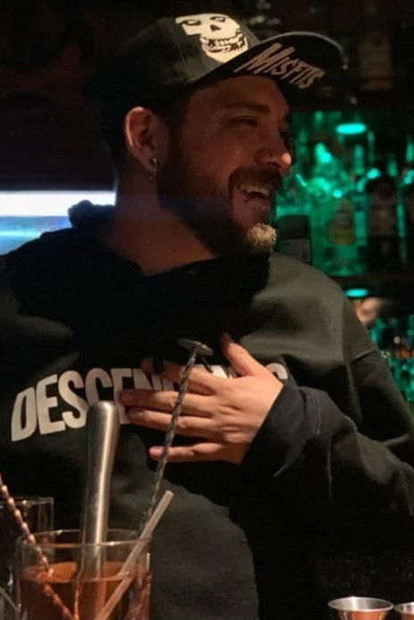 et billede af Luis Peralta