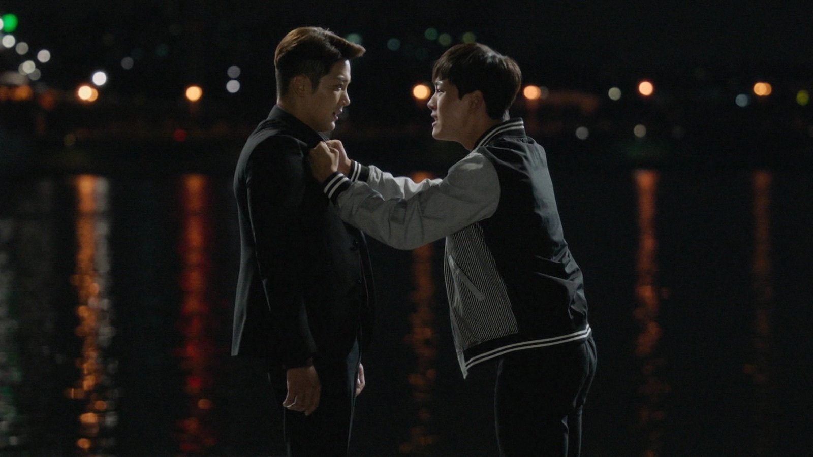 Reunited Worlds: 1×32