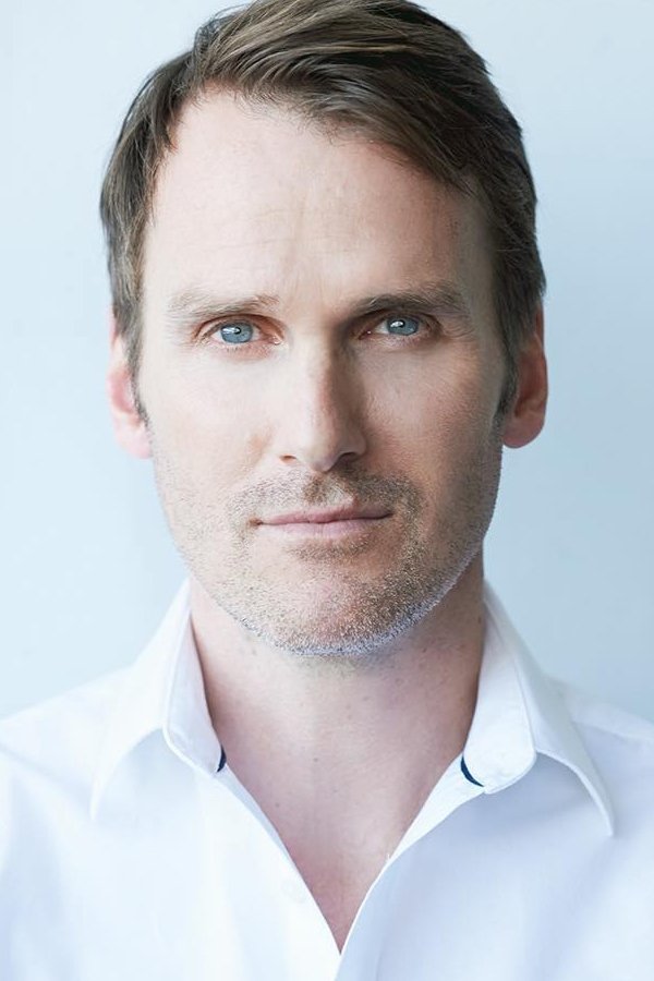 et billede af Jason Faulkner