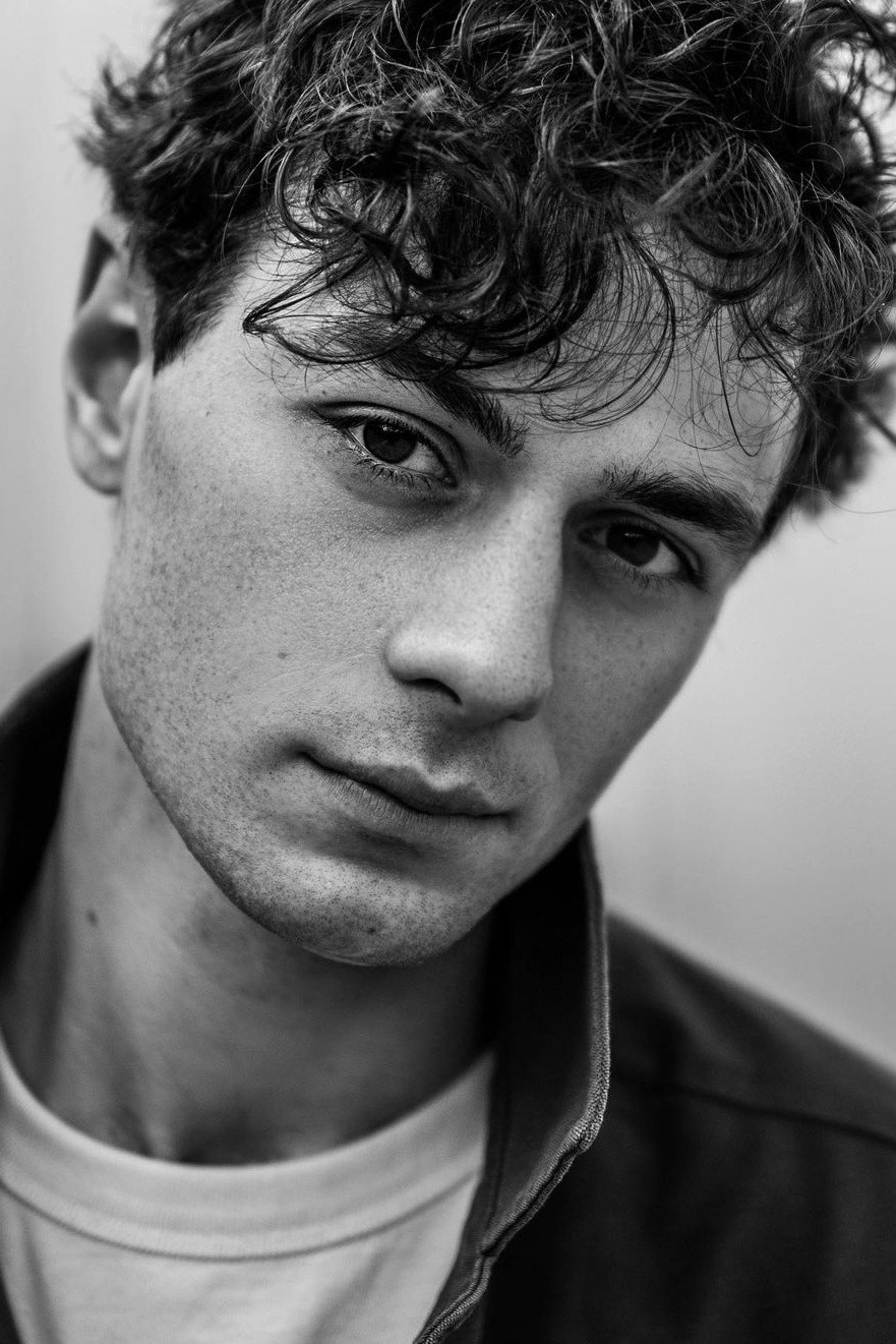 et billede af Aram Vardevanyan