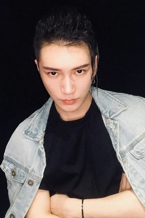 et billede af Jin Xuanyu