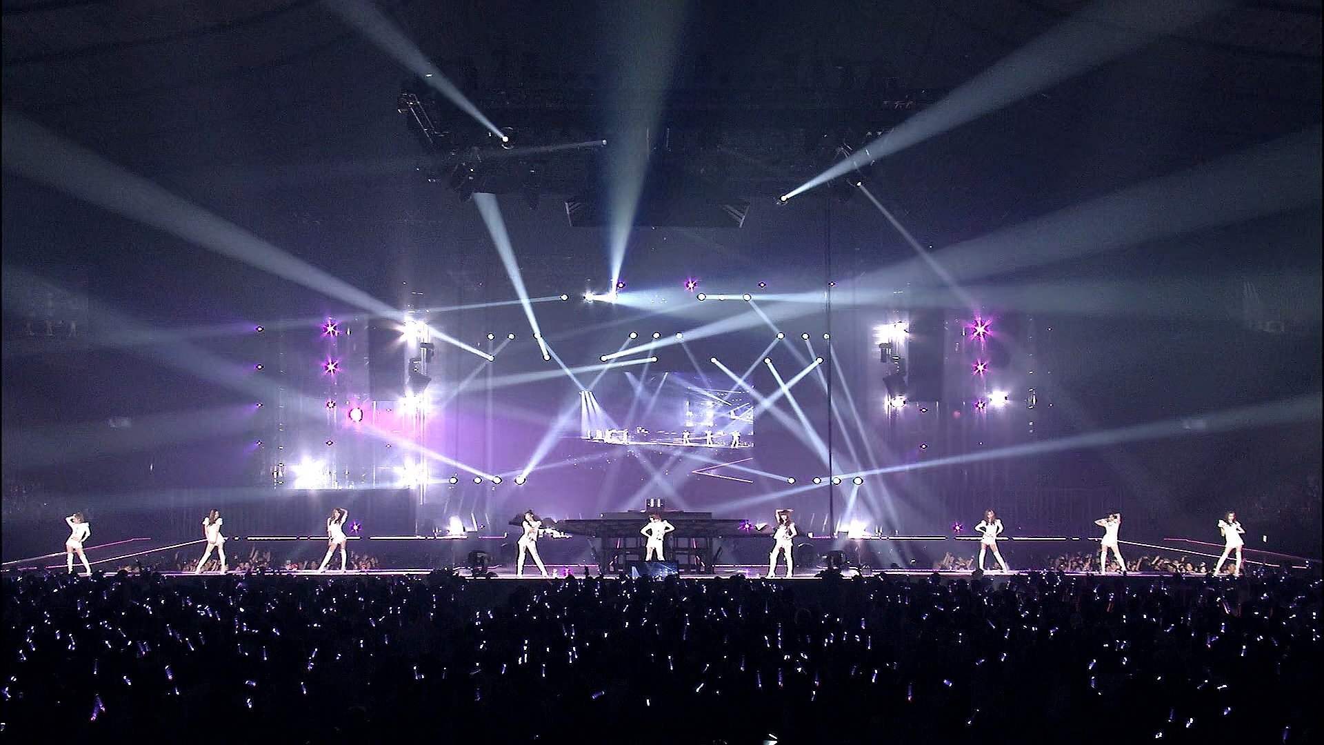 GIRLS' GENERATION ~ First Japan Tour