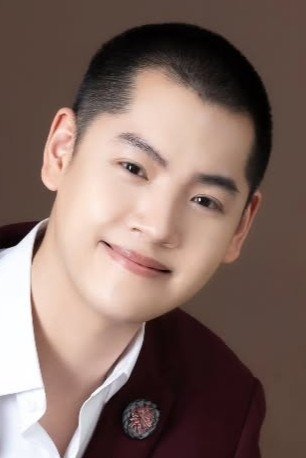 Nontapat Intarasuan's picture in the cast
