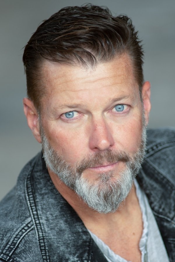 et billede af Michael A. Nettles