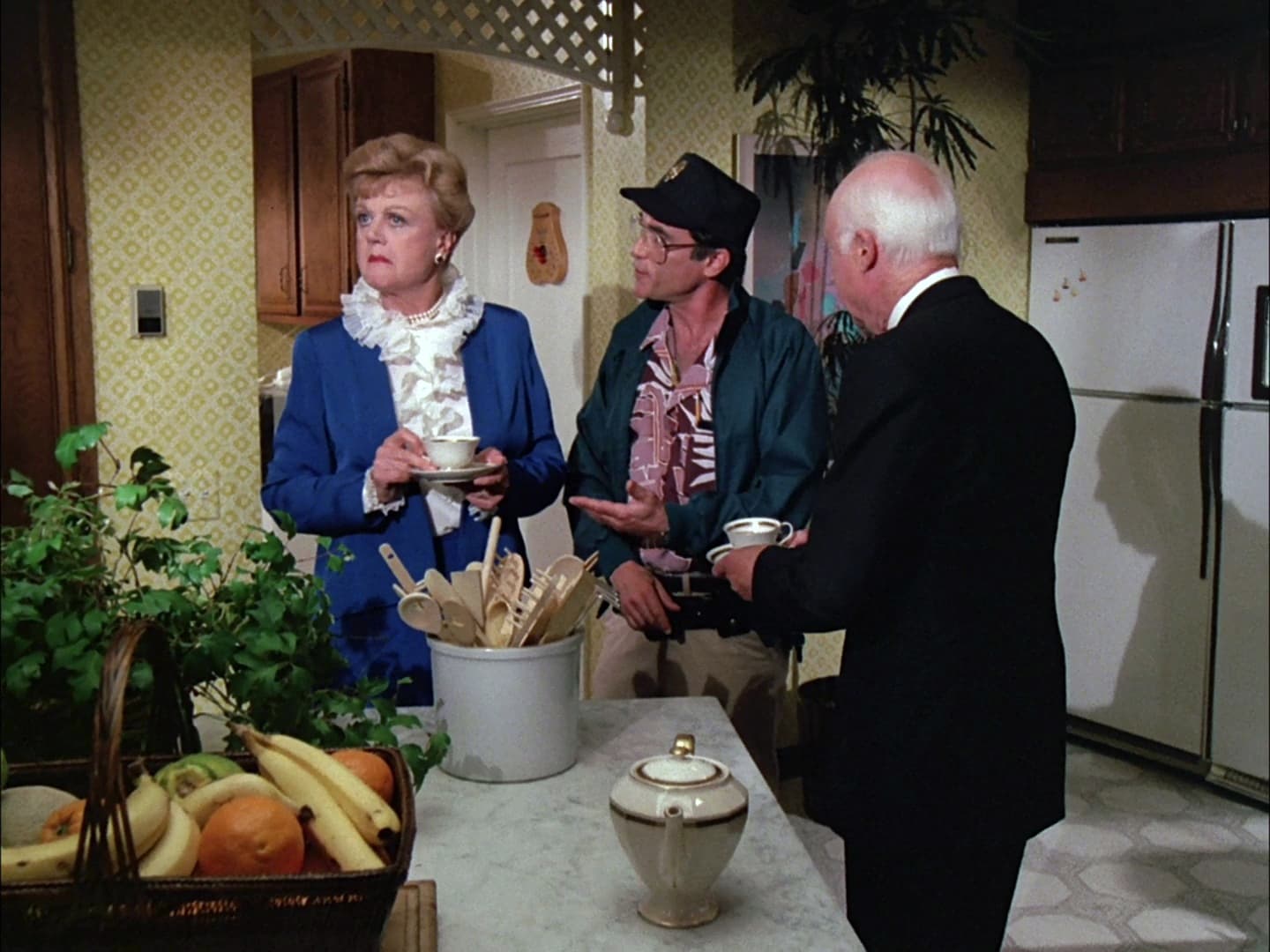 Murder, She Wrote Season 2 :Episode 22  If the Frame Fits