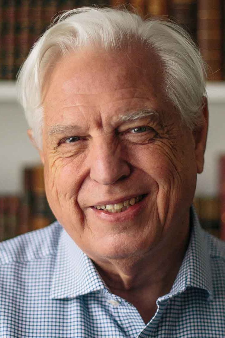 et billede af John Simpson