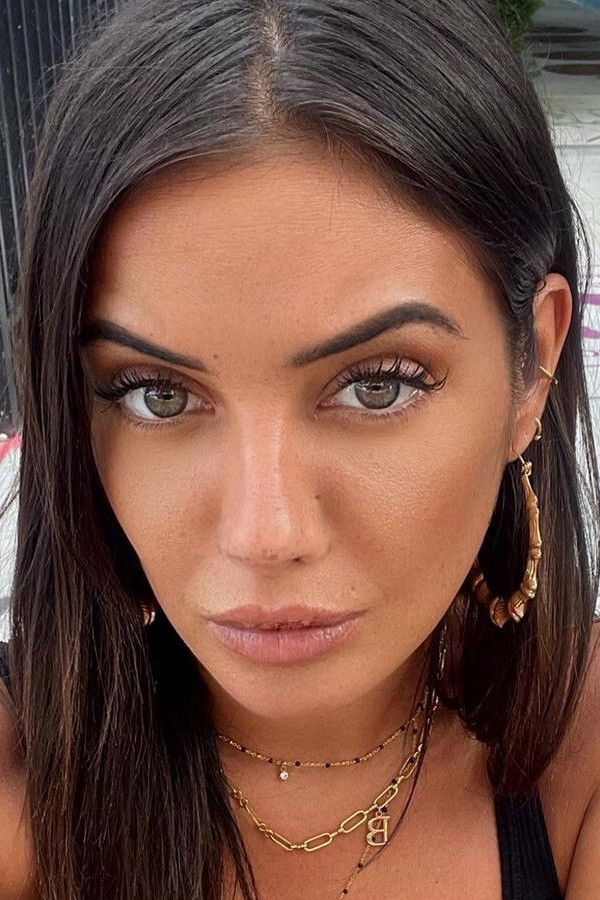 et billede af Julie Bertin