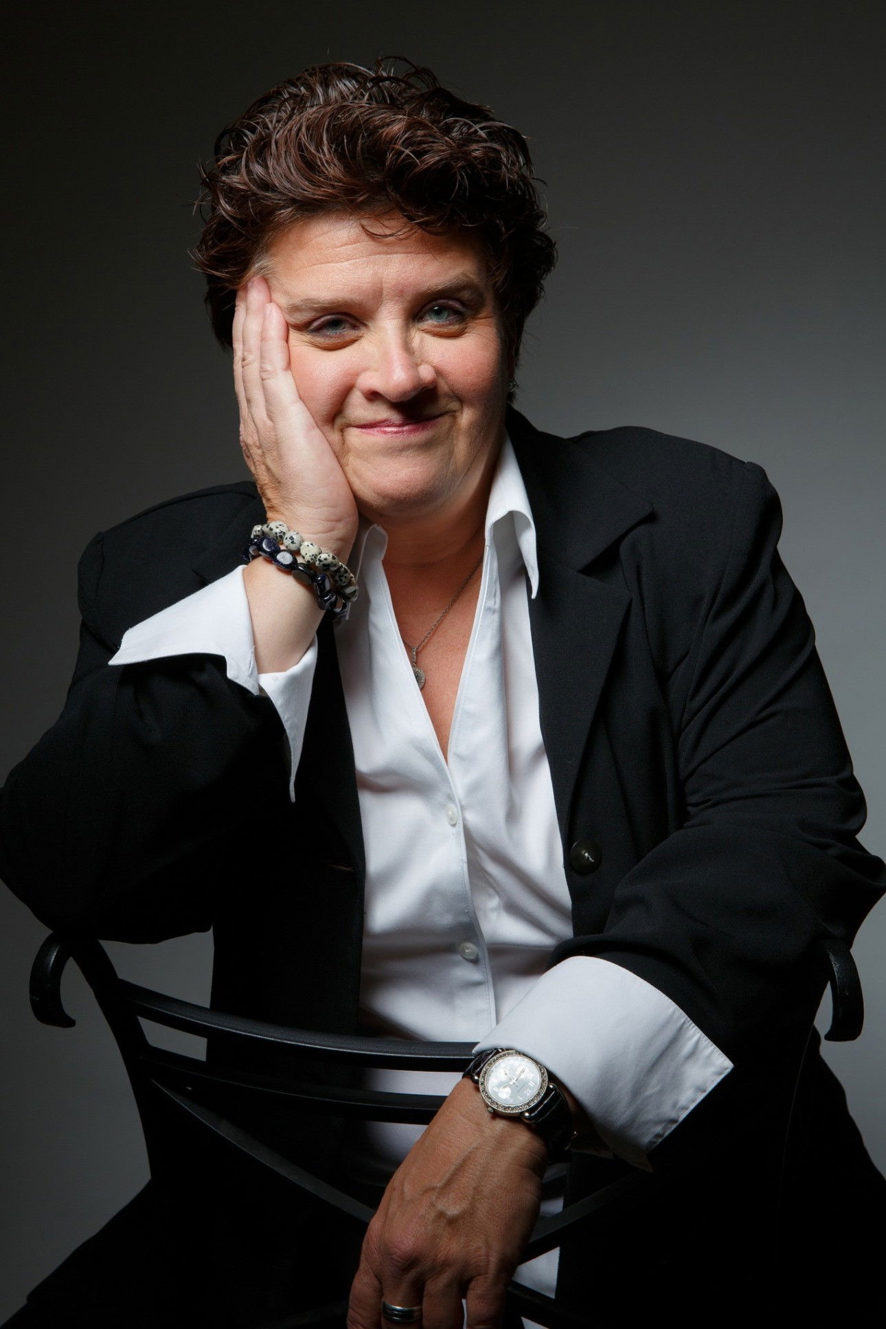 et billede af Carol Dorne