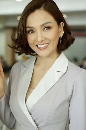 Candy Rakkaen's picture in the cast