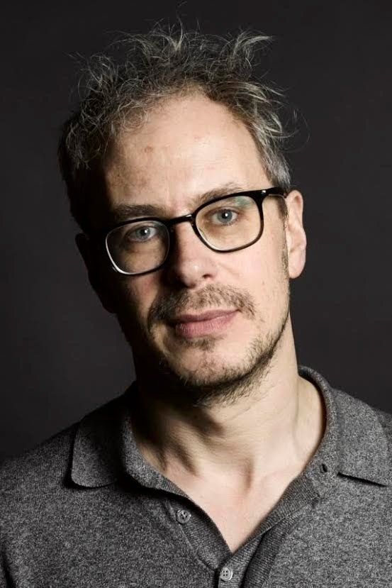 et billede af Olly Lambert