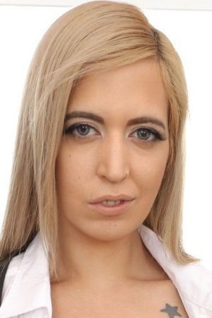 et billede af Dulce Maylen