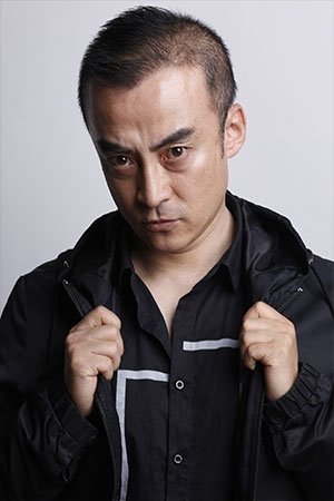 Li Kun's picture in the cast
