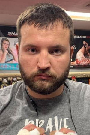 et billede af John Cantrell