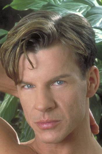 et billede af Luc Russell