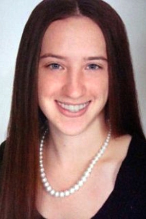 et billede af Ashley Gurnari