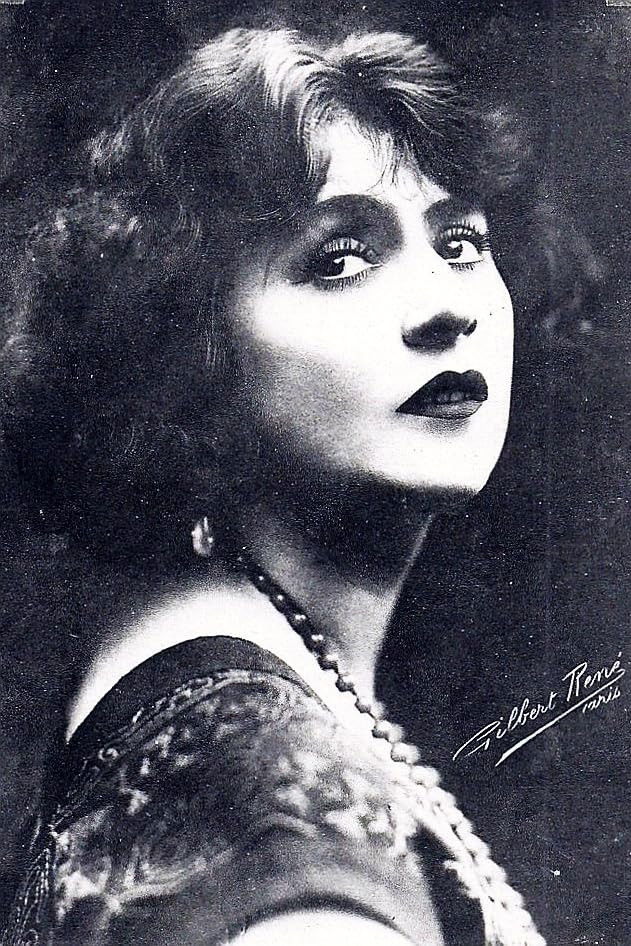 et billede af Gina Relly