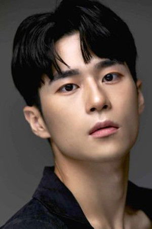 et billede af Hwang Min-hwan