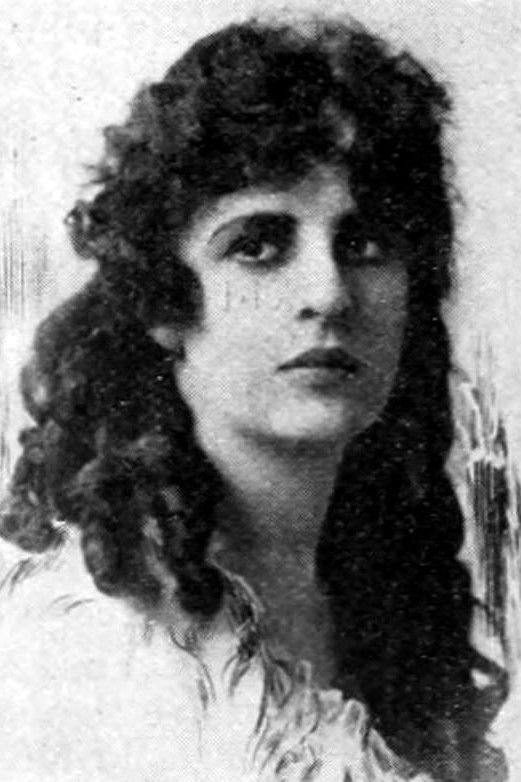 et billede af Vinnie Burns