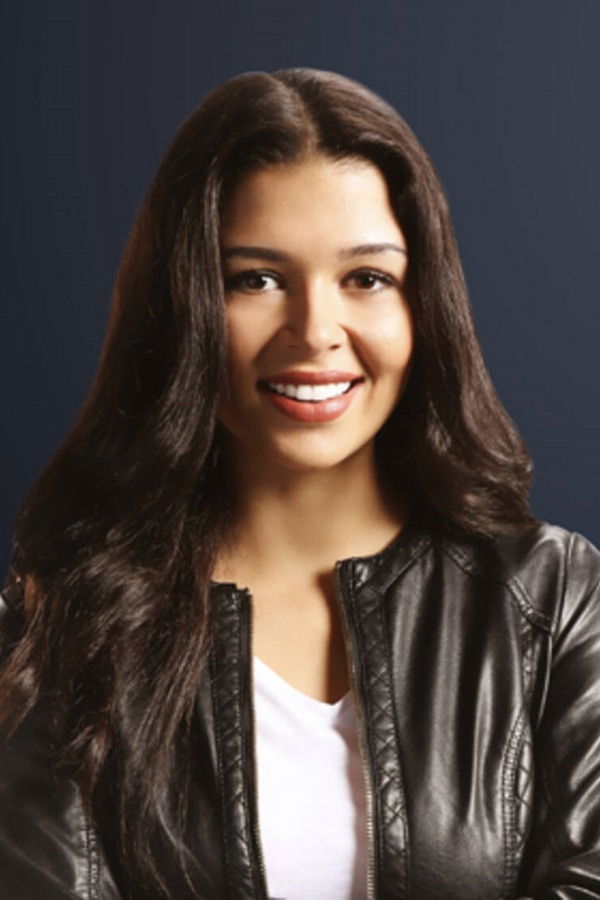 et billede af Ela Yörüklü