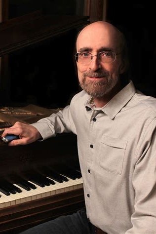 et billede af George Winston