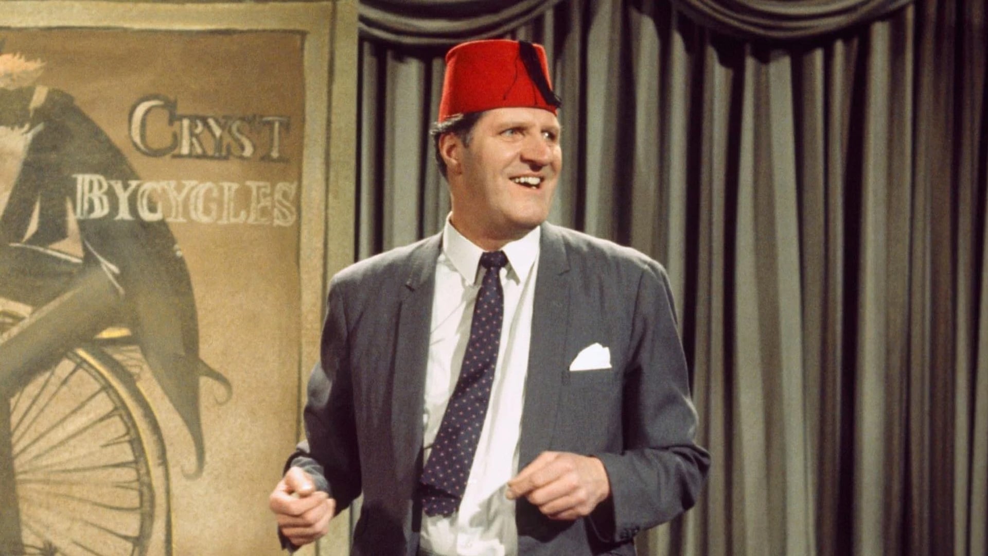 Tommy Cooper - A Feztival Of Fun With Tommy Cooper (2001)