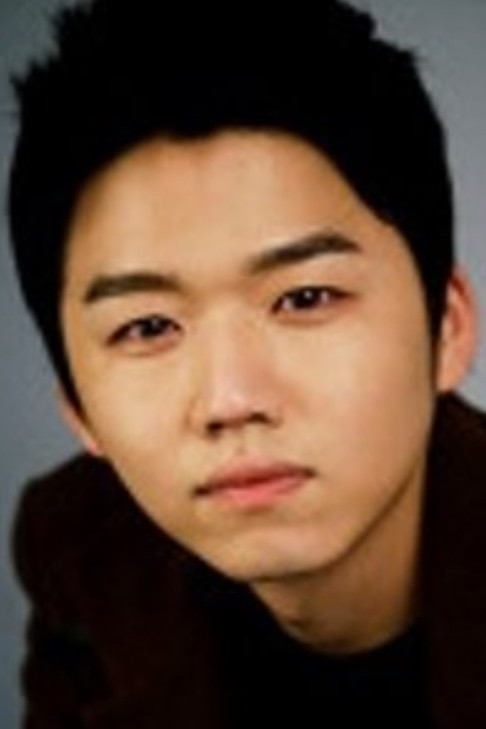 et billede af Lee Hyun