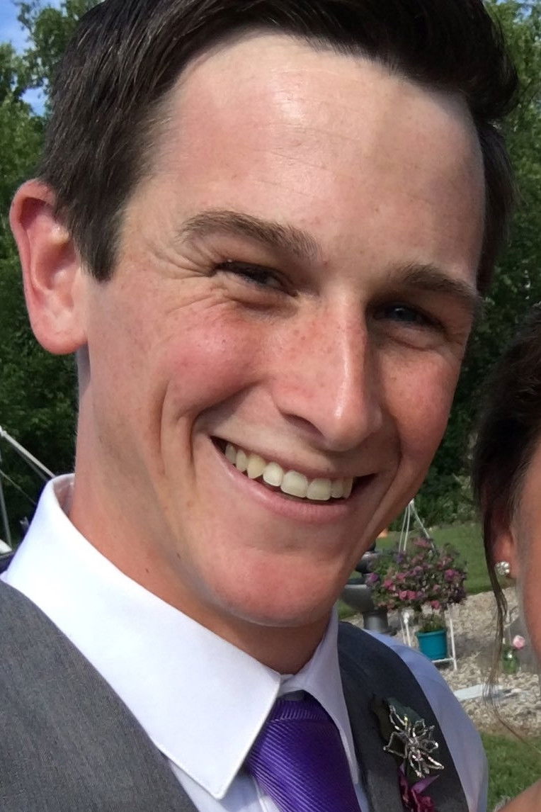 et billede af Caleb Denecour